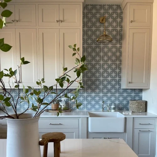 Backsplash installation - Midstates Flooring Center